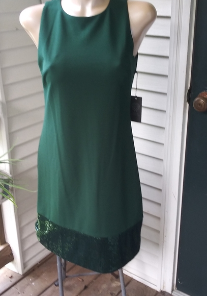 Vince Camuto Dresses & Skirts - VINCE CAMUTO